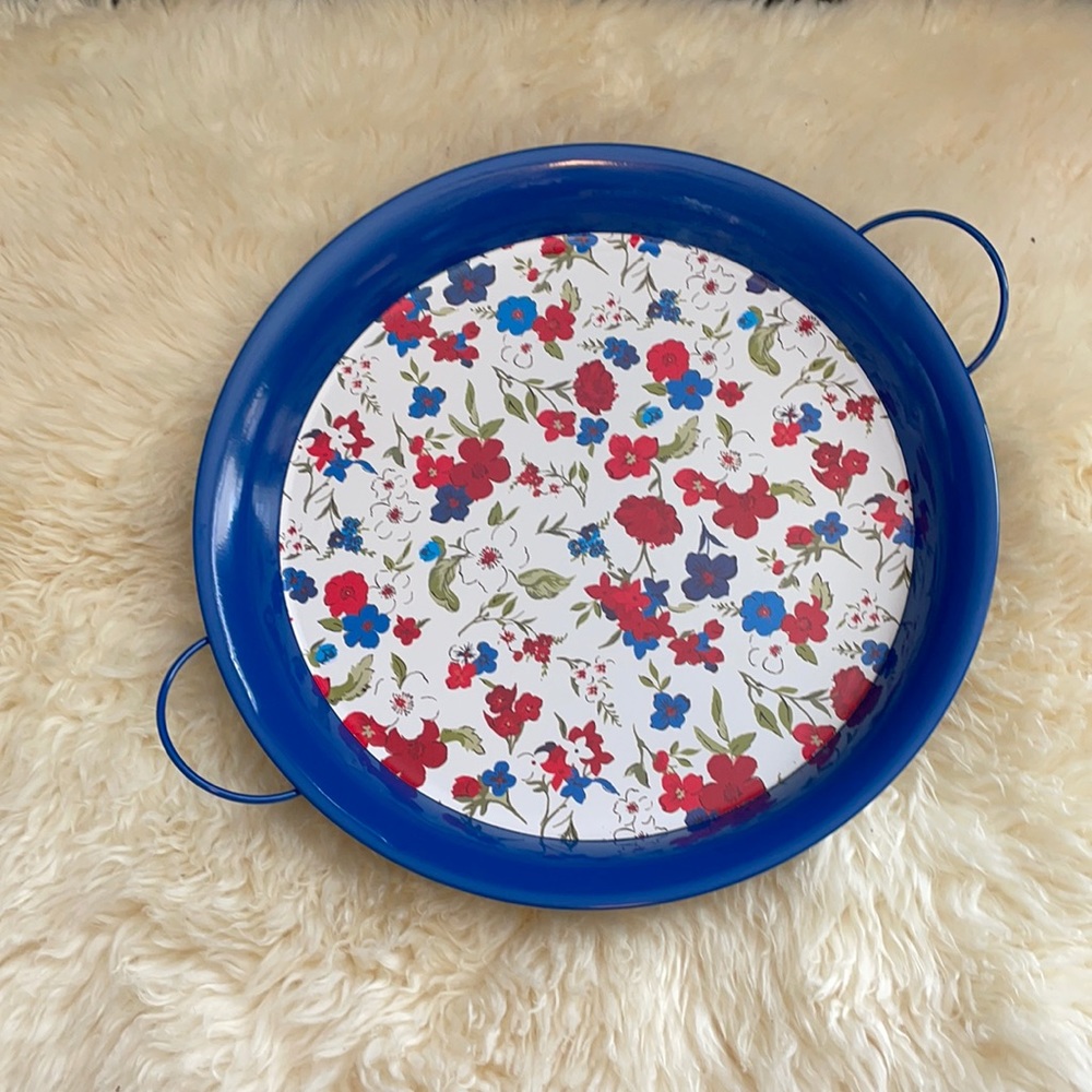 The Pioneer Woman Classic Charm Metal Tray